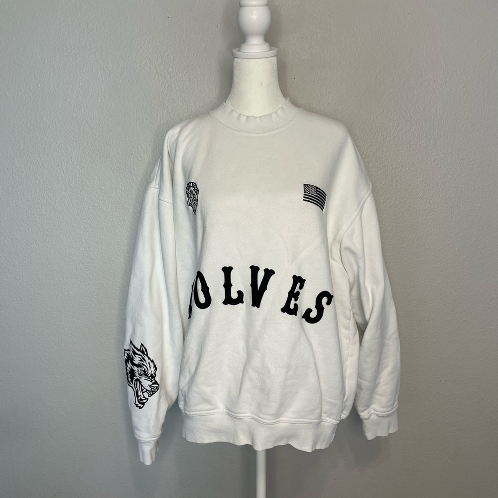 Darc Sport White Wolves Graphic Sweatshirt men’s Large